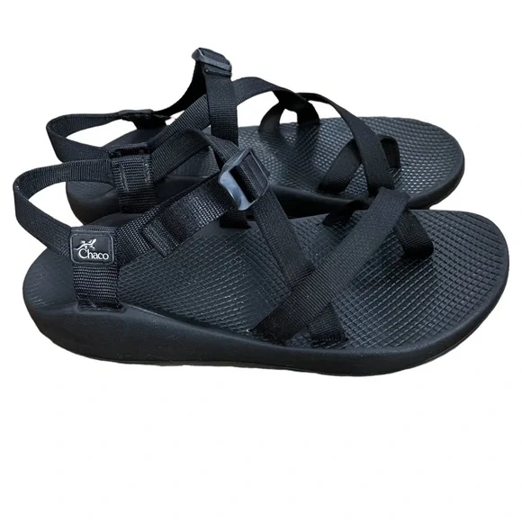 CHACO Men display picture 1